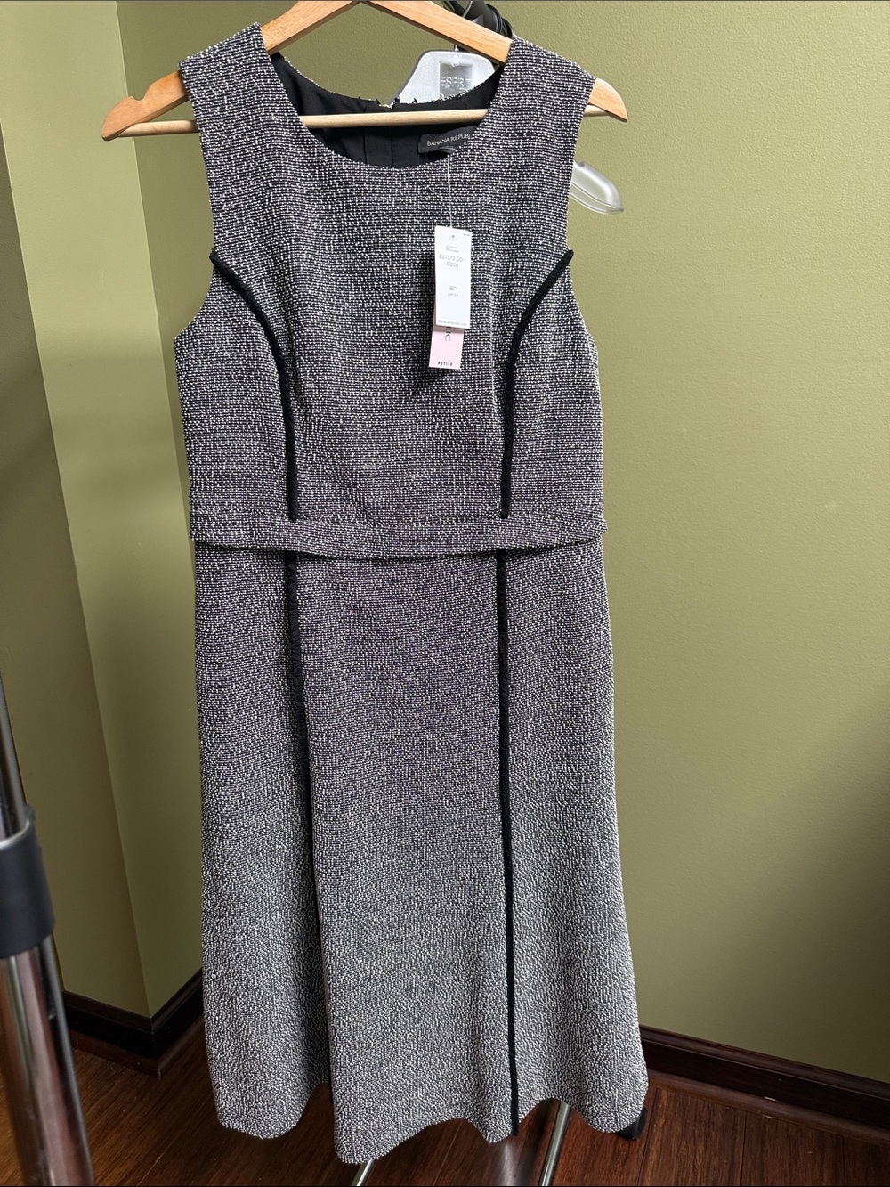 Banana Republic Black and Gray Tweed Sleeveless Midi Dress